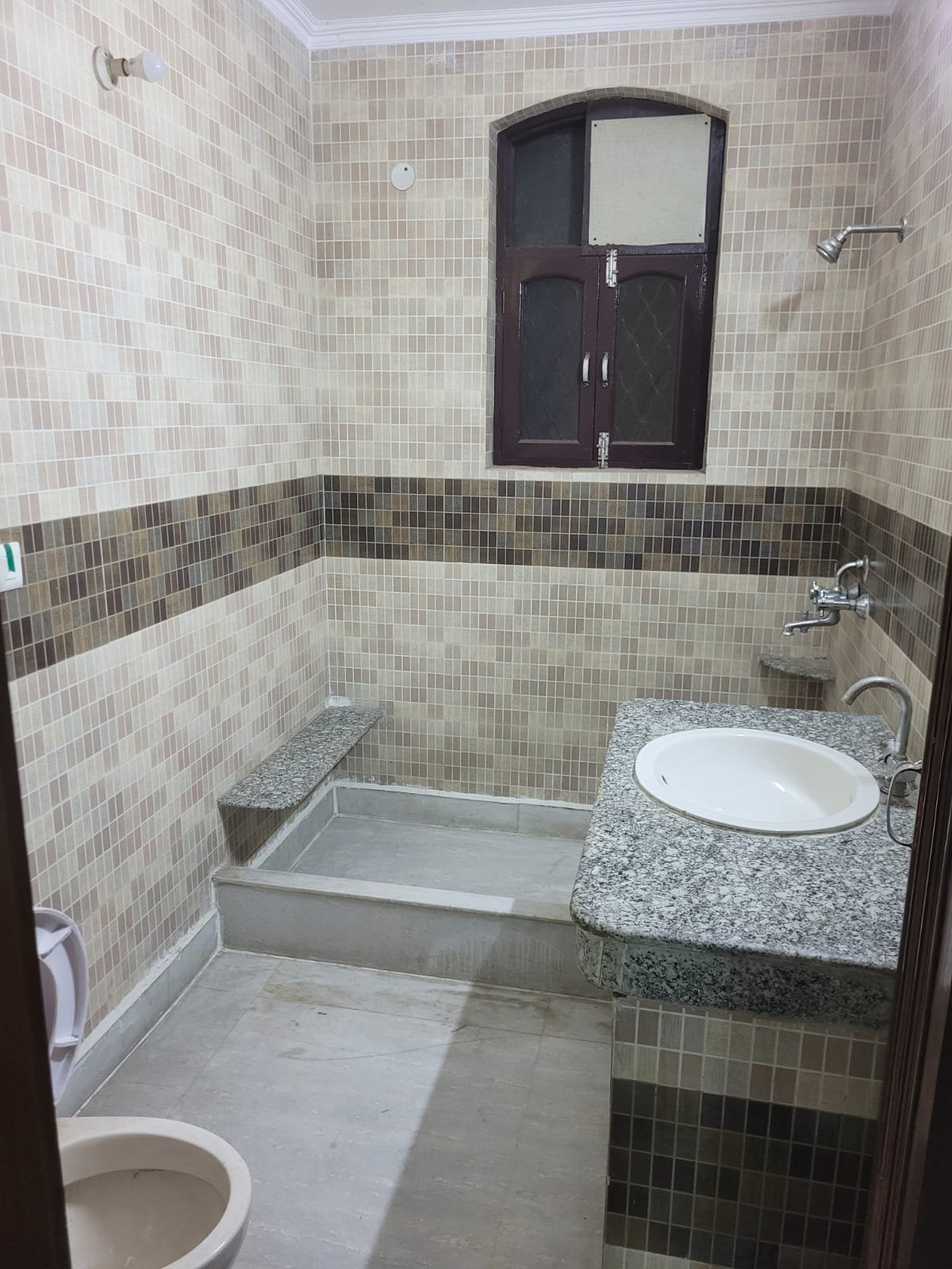 WhatsApp-Image-2024-05-23-at-15.47.47_9835a8ac