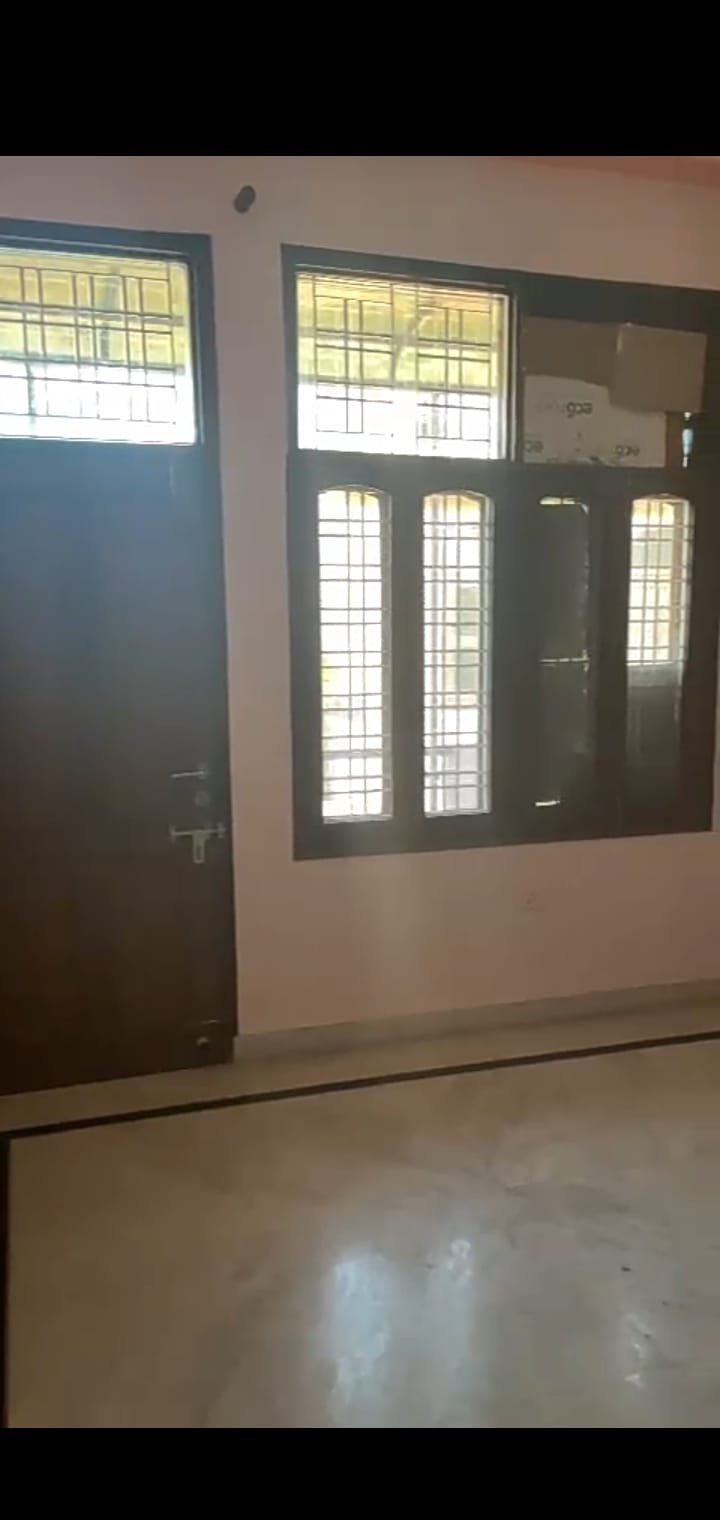 WhatsApp-Image-2024-06-08-at-16.23.00