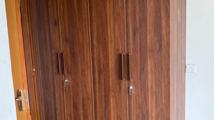 IN_638899207211730551-040825041201121