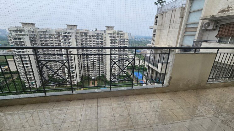 IN_638900726003330527-0608251023202320