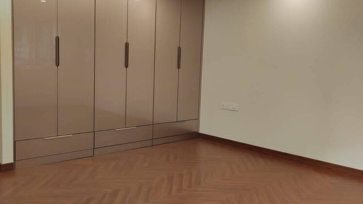 IN_638924168514978664-0209250134113411