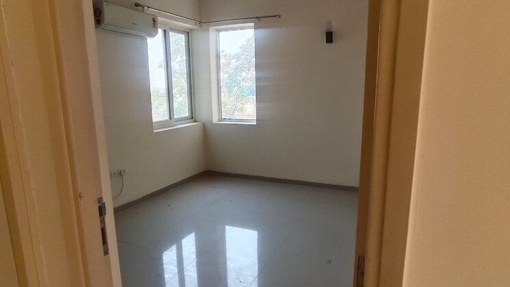 IN_638930226576556499-0909250150575057