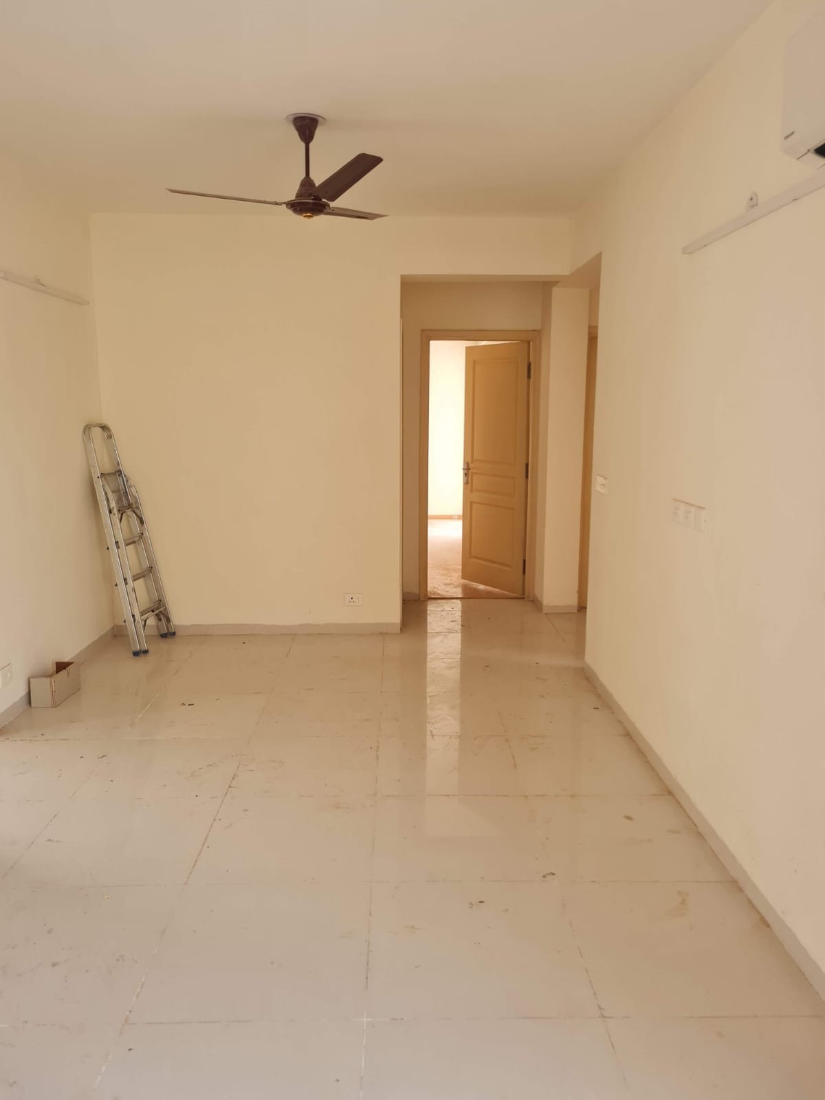 WhatsApp-Image-2025-09-18-at-17.12.00-2