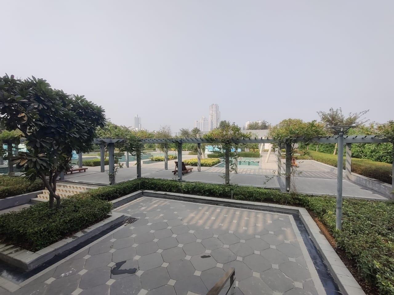 66fd7pz_1740995874_574230361_optOrig