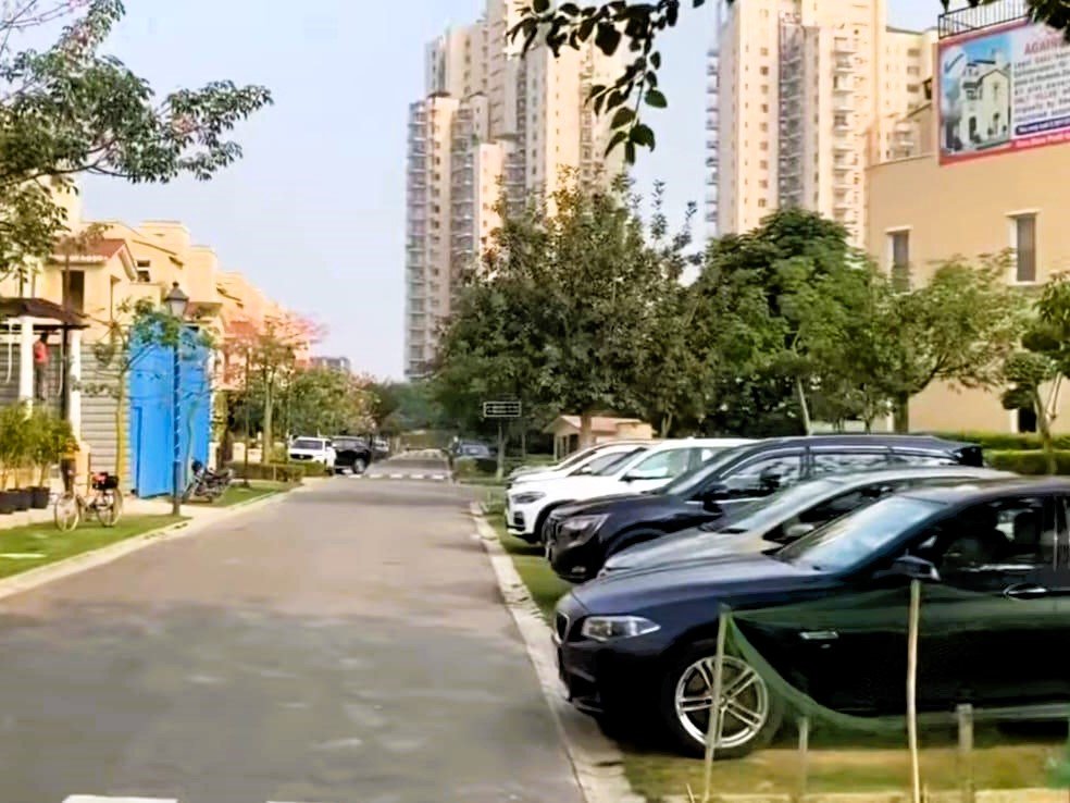 sr11laz_1741848953_577190195